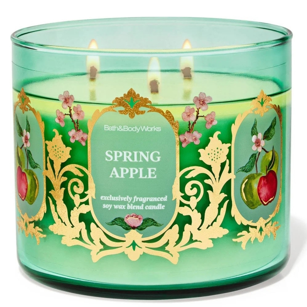 Bath & Body Works Spring Apple 3-Wick Candle NEW Rare / Safe Shipping